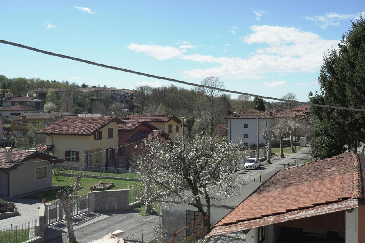 Cascina Riva Hotel Leggiuno Екстериор снимка